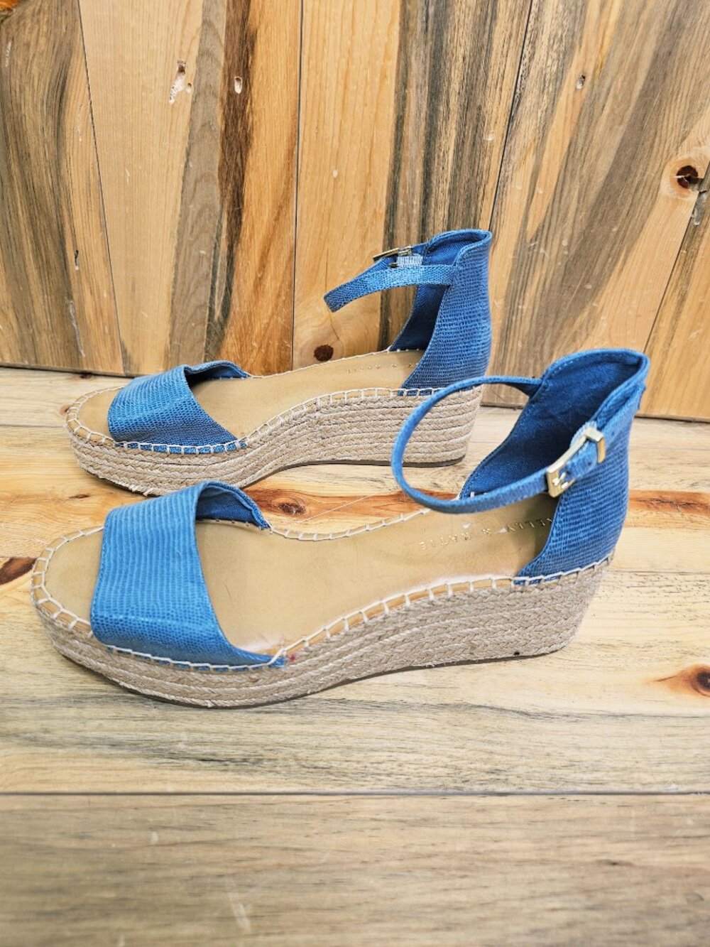 Kelly & Katie Fedrick Blue Espadrille Wedge Sandals Size 9.5